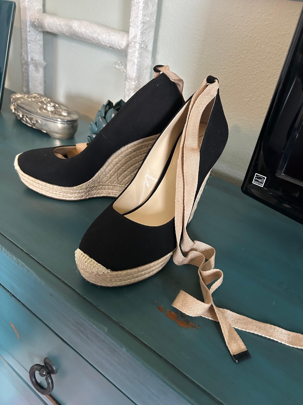 Jessica Simpson Black Wedge Espadrilles with Tan Ties